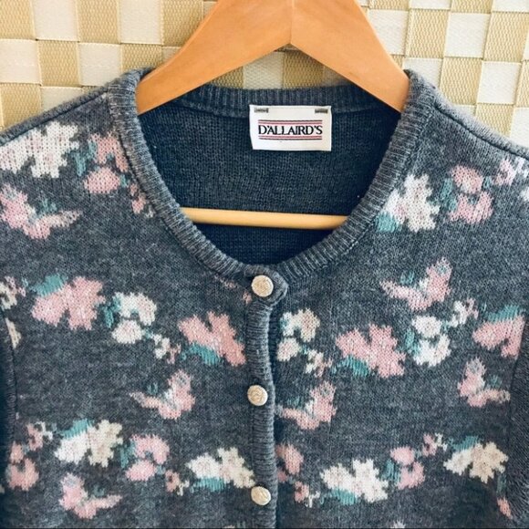 D’allaird’s floral Grandma vintage Grey sweater M - Picture 6 of 12